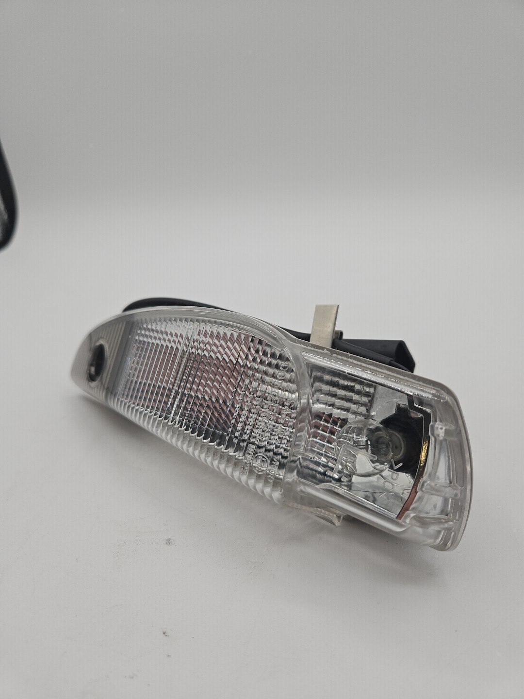 BENTLEY LEFT REVERSE LAMP (GT,GTC & Flying Spur) (3W0941071F)