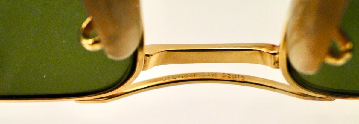 Vintage RAY BAN B&L Signet 52 19 52019 GOLD SUNGLASSES Green Vintage RAY BAN B&L Signet 52 19 52019 GOLD SUNGLASSES Green