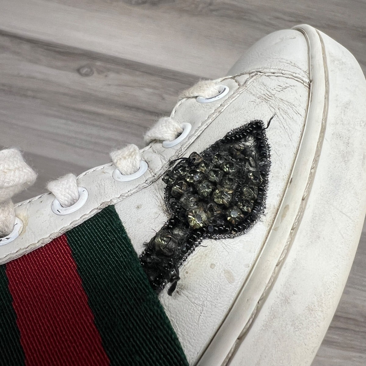 GUCCI エース ACE ホワイト スニーカー アロー 矢 刺繍 ビジュー GUCCI エース ACE ホワイト スニーカー アロー 矢 刺繍 ビジュー