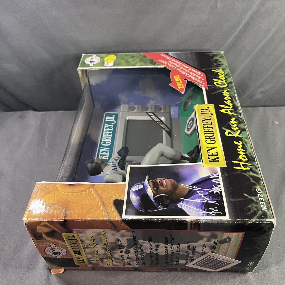MLBフィリーズ 目覚まし時計 Vintage Ken Griffey Jr. MLB Home Run Alarm Clock 1998 SDI