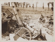 REPRINT OF ORIGINAL WWI PHOTO OF A CAPTURED 5.9 GUN AT BULLECOURT