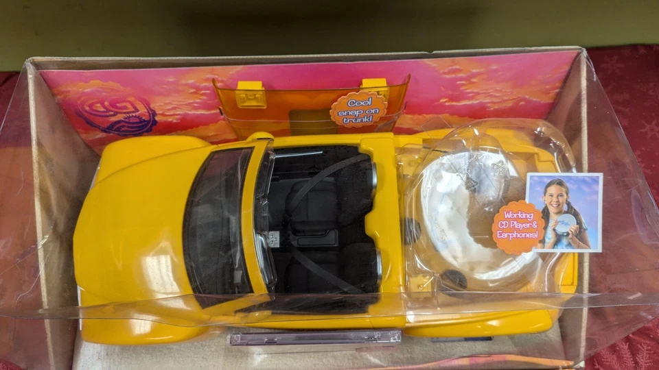 Mattel Cali Girl 2004 Barbie Amarillo Chevy SSR Coche + CD ¡LEER DESCRIPCIÓN!! Foto 4 de 4