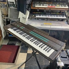 Yamaha DX7 Keyboard Synthesizer FM 61-Key Used