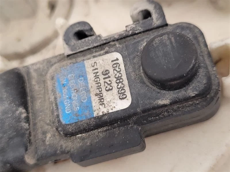 Conjunto de bomba de combustible Pontiac Grand Prix 1998-2000 3,1 L 98-00   Foto 3 de 4