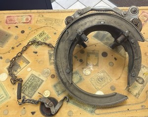 Mathey Dearman 8" Pipe Cutting & Beveling Machine with Saddle Beveler