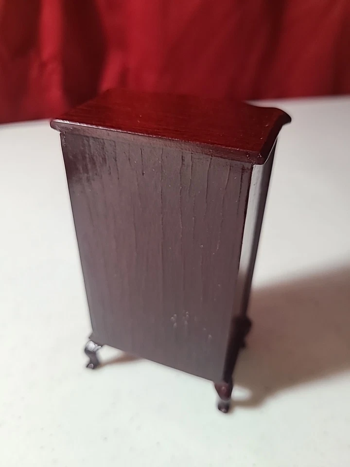 Bespaq 1:12比例娃娃屋微缩模型高男孩和短胸 — 第 4/4 张图片