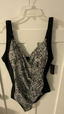 Jantzen Classic Women's One Piece Black White JZSS7430 Size 14 Swimsuit NWT 98
