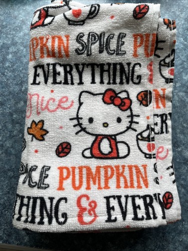 Sanrio Hello Kitty Pumpkin Spice Everything 2pk Hand Towels New - Picture 2 of 2
