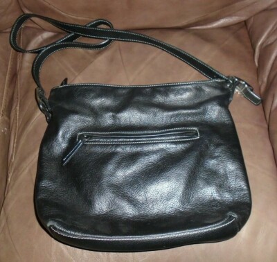GIANI BERNINI MEDIUM BLACK GENUINE PEBBLED LEATHER SHOULDER/HANDBAG PURSE 