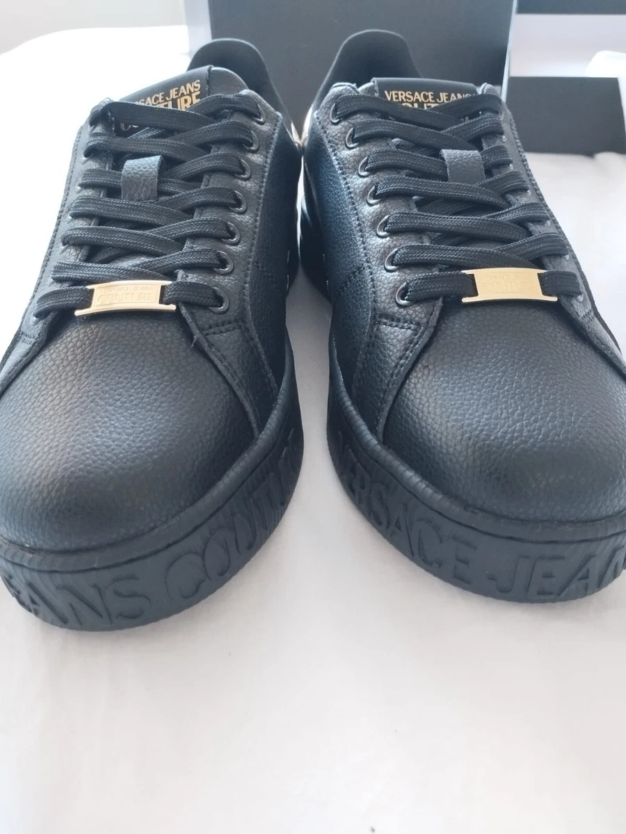 Zapatillas Versace de hombre  color negro, talla 43 , estado nuevo con etiqueta 