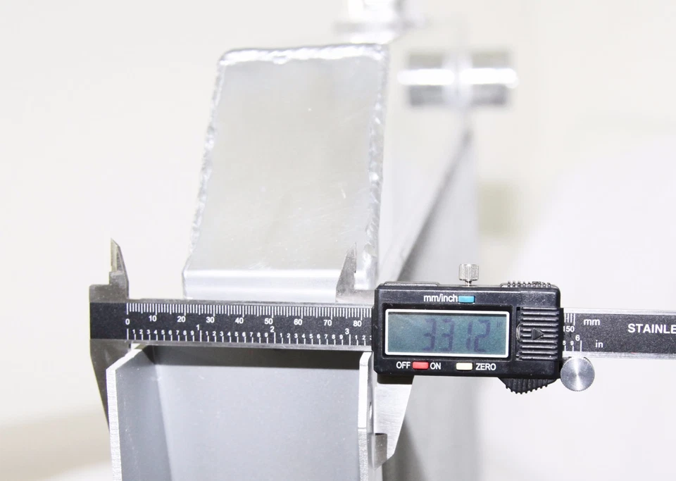 Radiador de rendimiento de 3 núcleos Fit 68-79 Ford F-100 F-150 F-250 V8 + ventilador de 16" Foto 4 de 4