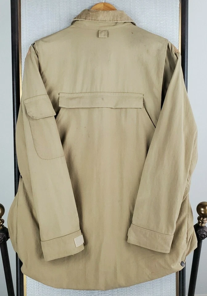 VTG CABELAS Size Medium Made in USA Mens Cotton Poplin Khaki Hunting Jacket Coat - Image 4 of 4