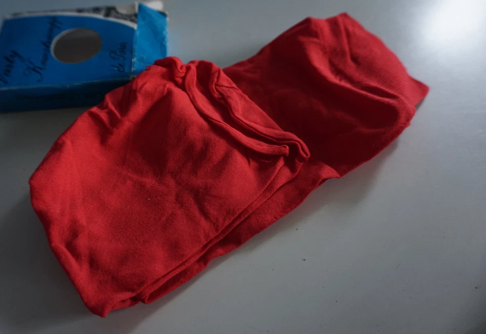 Sexy Varty Paris Kniestrümpfe Strümpfe Knee Socks Rouge rot Gr. 35-38 (F23-1454) - Bild 3 von 3