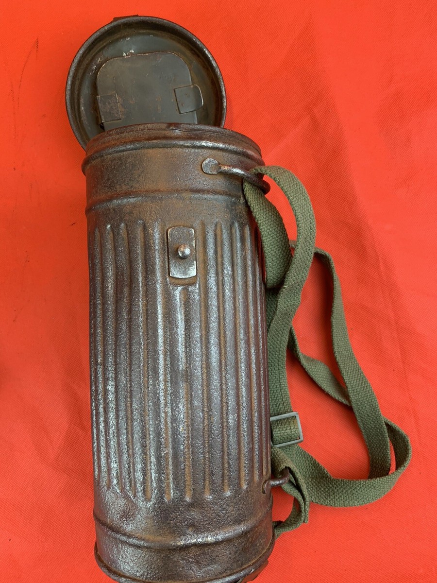 個人装備 ww2 Deutsche Gasmaske Old New s-l1200.jpg