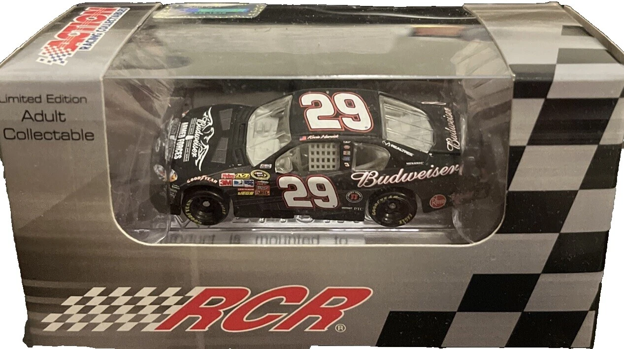 Литые модели гоночных машин Action черный 2011 год год год выпуска автомобиля