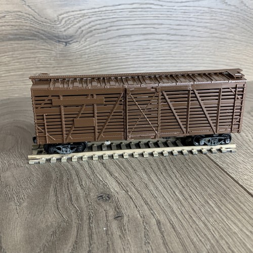 Athearn 1772 Built Stock Car - Rock Island #79608 HO Scale - Picture 5 of 9