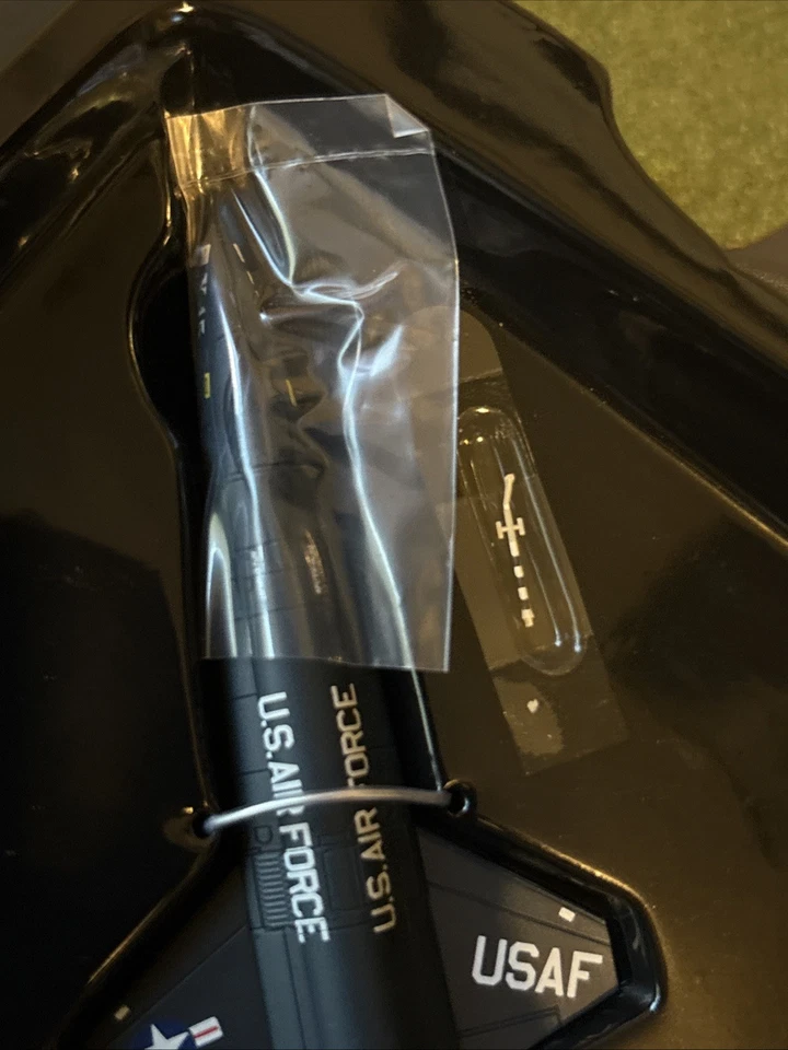 Dragon Models 1:144 X-15A USAF Scott Crossfield #56-6670 - Image 4 of 4