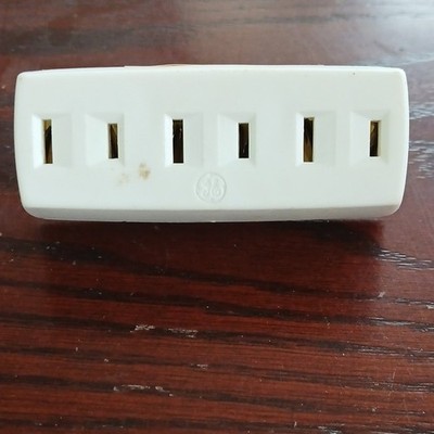 GE 6-Outlet Current Tap Wall Plug-In Adapter, 15A 125V White Model 1737