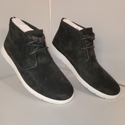 UGG -  Men's Freamon  Chukka Black Boots, Premium Leather , Comfortable Footwear