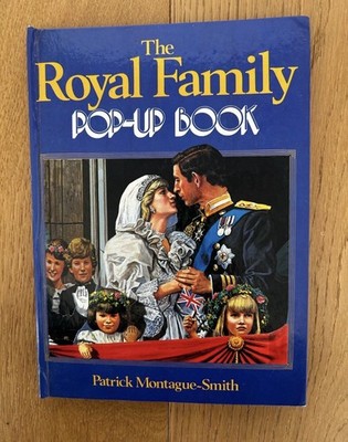 The Royal Family Pop-Up Book by Patrick Montague-Smith 1st Ed 1984 Collectable