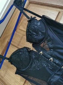 ANN SUMMERS BLACK SATIN & LACE BONED CORSET BASQUE UK 8 ADJUSTABLE LACE UP BACK