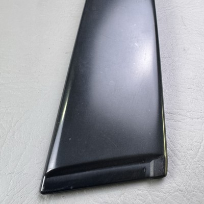 04-06 Pontiac GTO Left LH Driver Side B Pillar Window Trim Cover