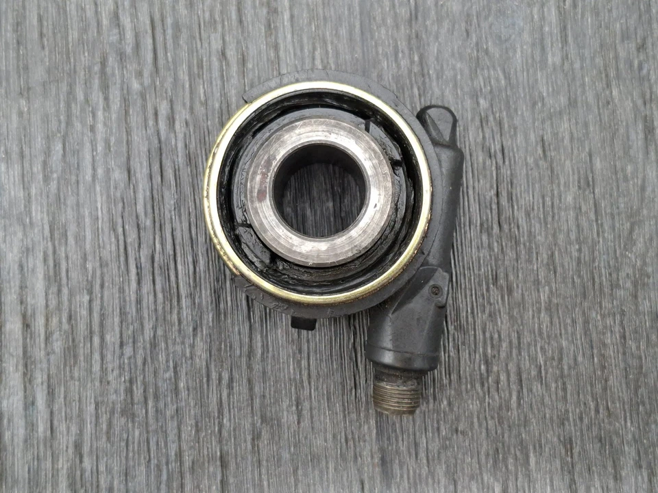 Ducati Monster 750 1996-1999 Tachogeber (Speedometer gear box) 201696949 - Bild 2 von 2