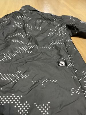 Nike SB Snowboarding Proprietary Technology Button Up Zip Jacket