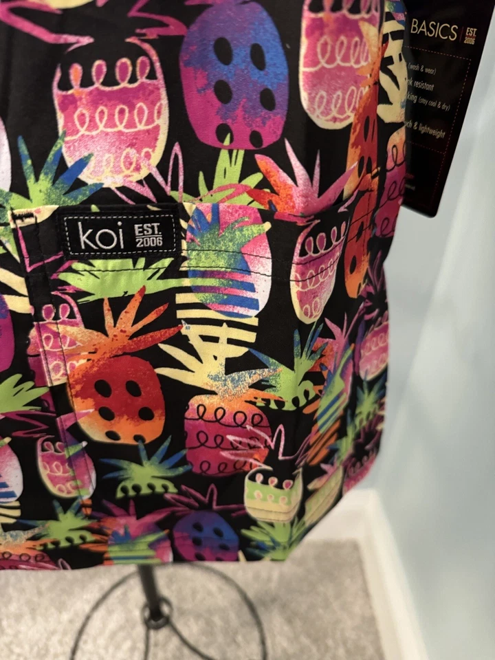 New Koi Basics Tiki Pineapple Leslie scrub top women Extra Extra Small XXS 2XS - Image 4 of 4