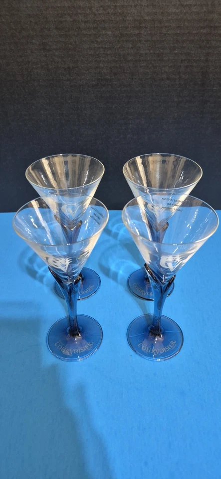 Juego de 4 vasos de martini de coñac House Of Courvoisier de 7" de alto con tallos de tulipán azul Foto 2 de 4
