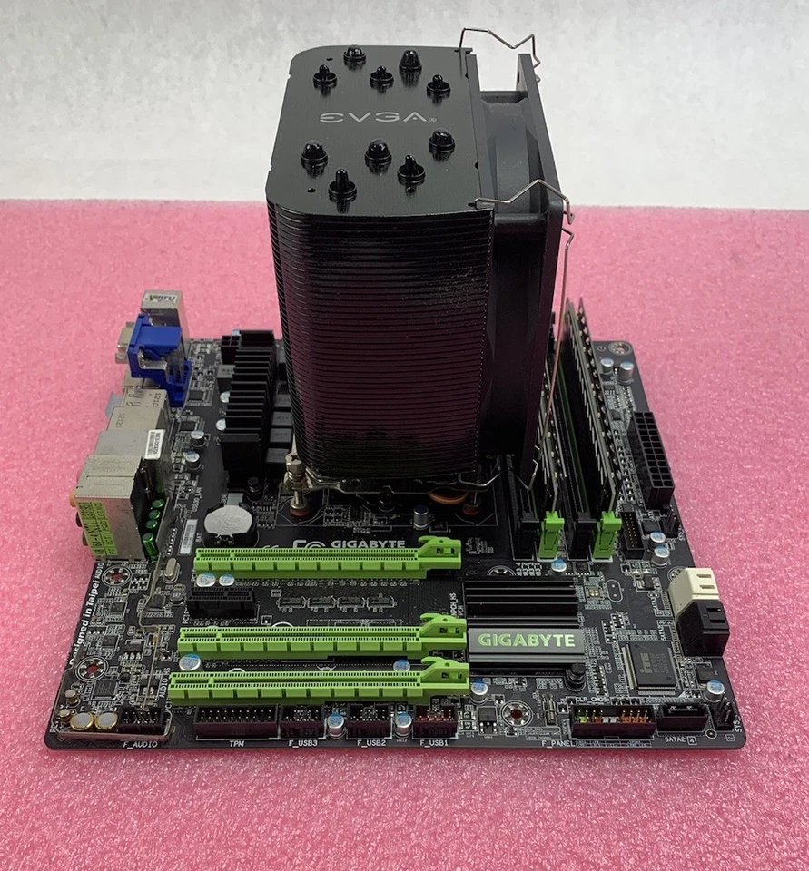 Gigabyte G1.Sniper M3 Motherboard Intel Core i5-2500K 3.3GHz 8GB RAM w/ Shield - Image 2 of 4