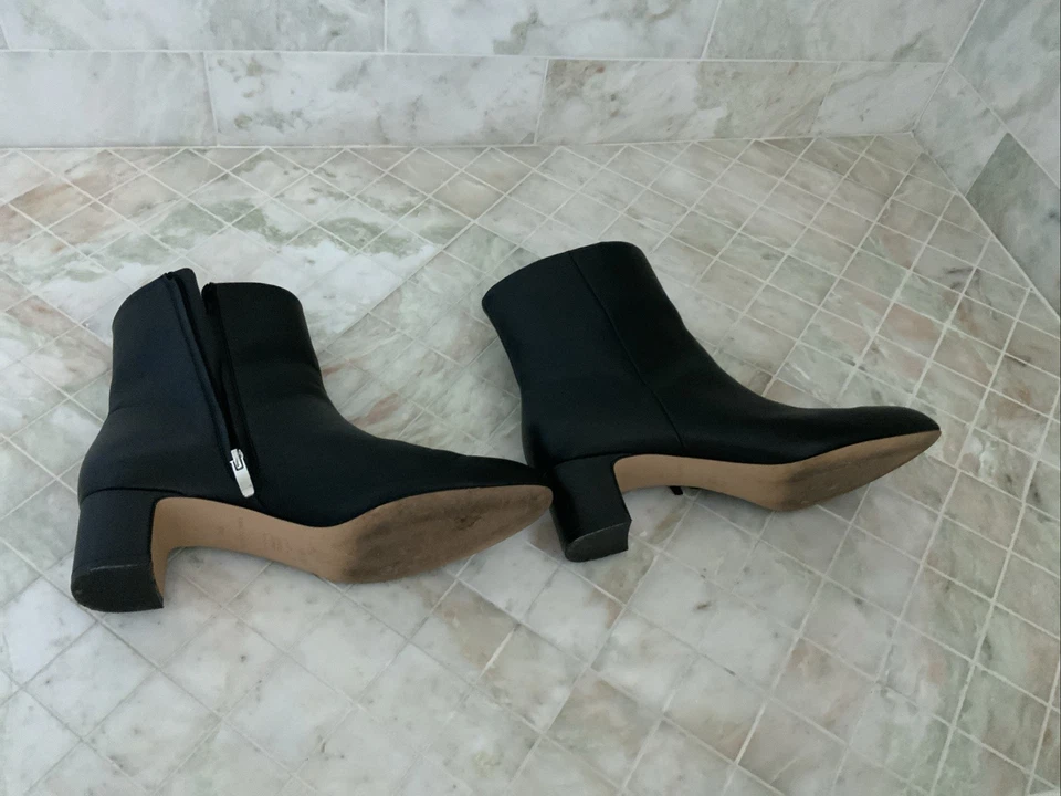 Женские кожаные сапоги Ann Taylor верхний размер 11 черные сбоку на молнии - Изображение 4 из 4