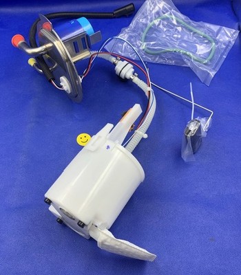 Fuel Pump Module Assembly for Ford F-250 F-350 Super Duty 2005-2007 Center Tank