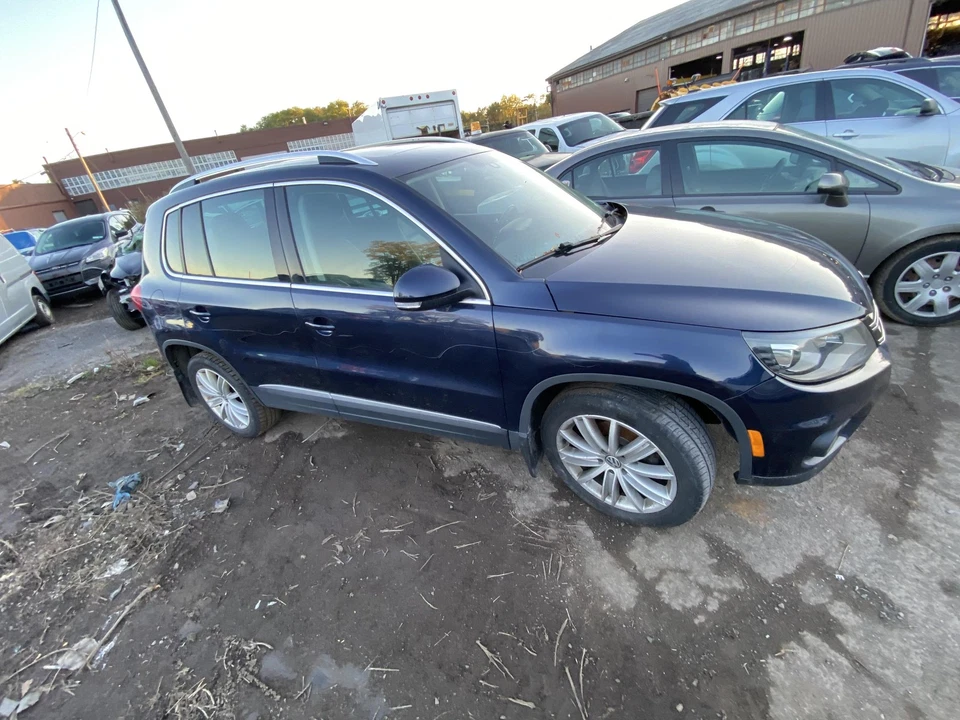 Used Air Cleaner Assembly fits: 2016 Volkswagen Tiguan 2.0 Grade B Foto 4 de 4