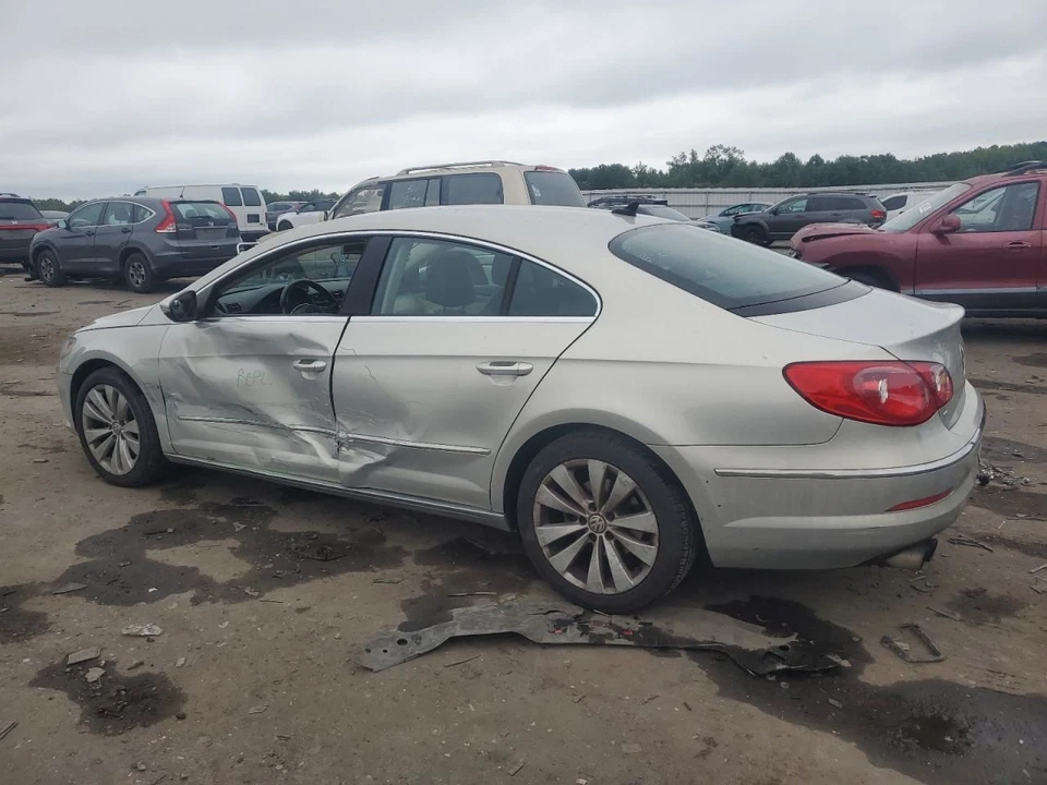 Volkswagen CC 2010 módulo de control ABS 4 puertas sed 2,00 L usado 120 k millas Foto 2 de 4