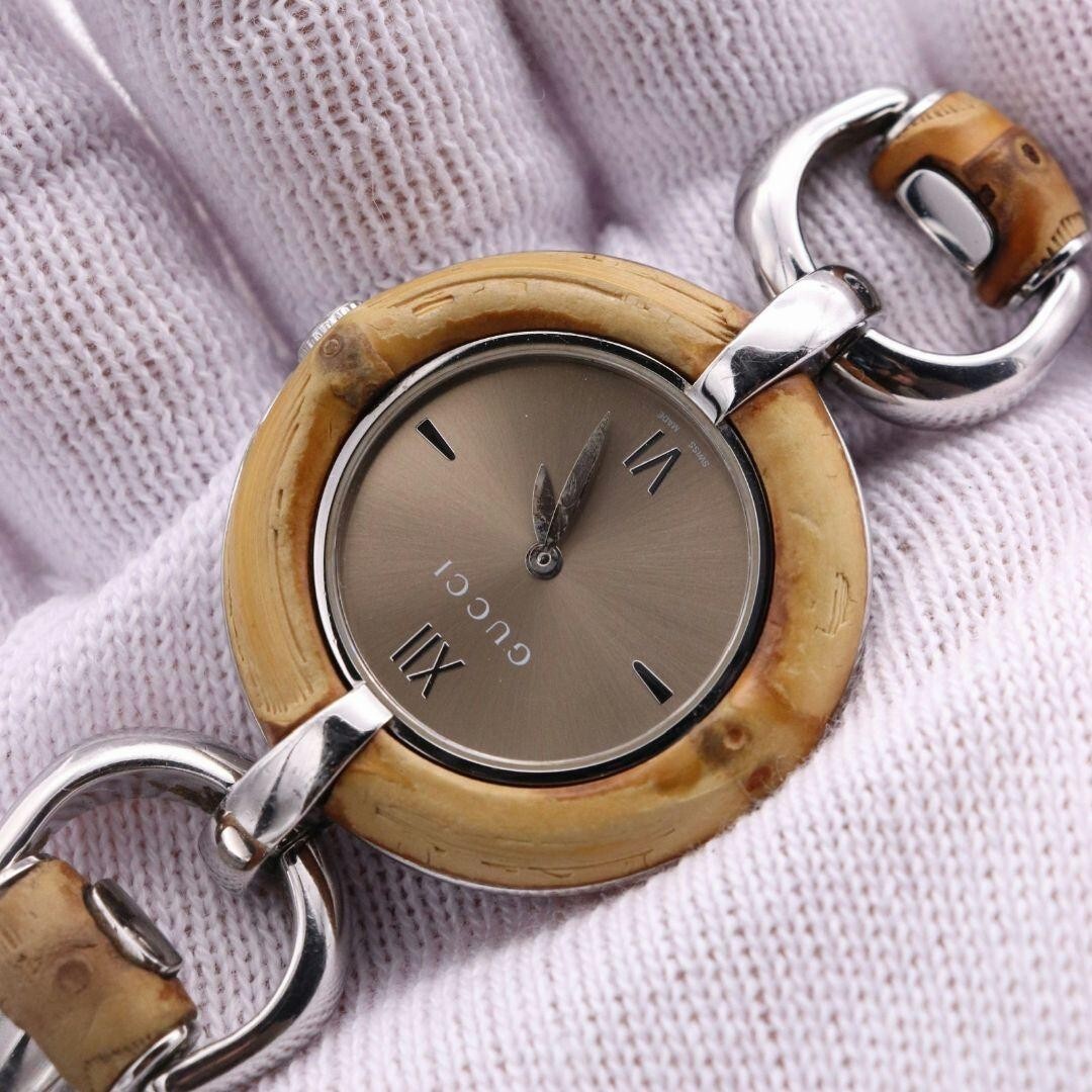 Gucci 132.4 Watch Quartz 35mm Men's Brown Dial Swiss Made Round With Box Japan