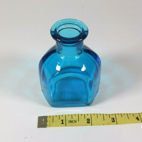 Vintage Bud Vase, Blue Glass Jar Decor, No Lid, No Markings, 3.5" Tall - Picture 7 of 7