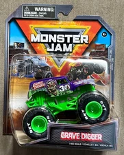 Spin Master 2024 Monster Jam Series 36 Grave Digger 30th #20146075 1:64 Scale