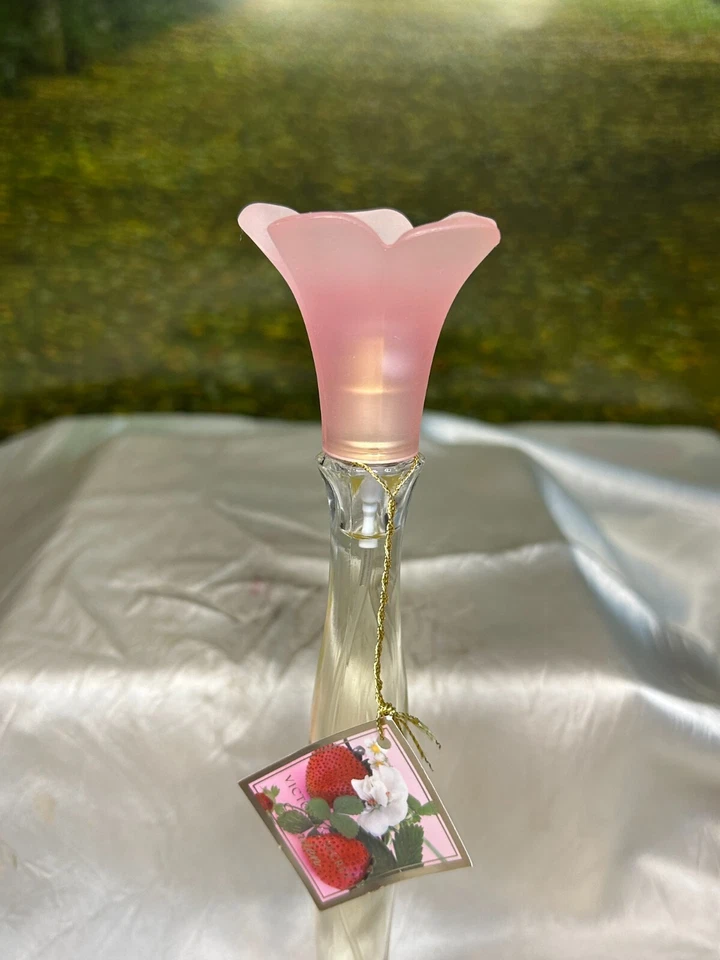 VICTORIA'S SECRET JARDÍN FRESAS Y CHAMPAGNE 19ML SPRAY COLONIA (NUEVO) Foto 2 de 4