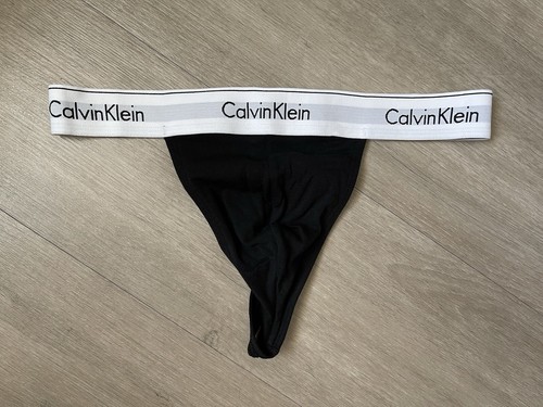NEW Calvin Klein Men's Modern Cotton Stretch Sport Thong Medium NB3226