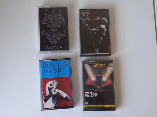 BUNDLE OF ROCK TAPES + CARRYING CASE CASSETTE TAPES X 20 **CLASSIC ROCK** - Picture 10 of 16