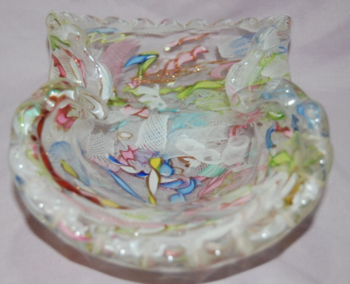 VENETIAN/MURANO BOWL~ LATTICINO Ribbon Lace, Ruffled Edge Bowl - Picture 3 of 4