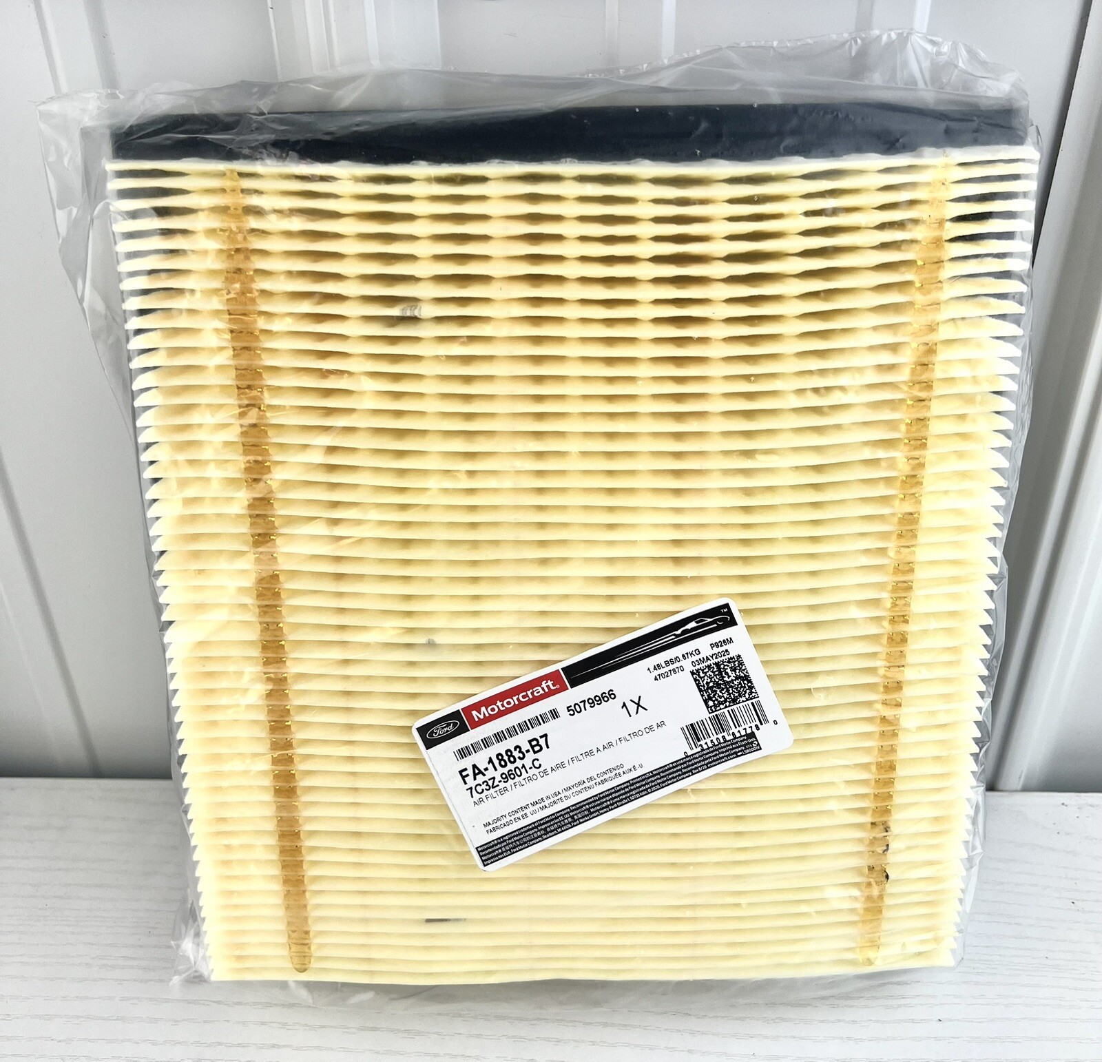 Brand New Genuine OEM Motorcraft FA1883 FA1883B7 Ford 7C3Z9601C Air Filter
