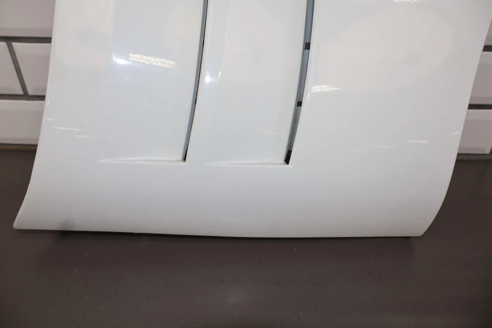 1988-1990 Chevy C4 Corvette правое пассажирское крыло (белое 10U) - Изображение 3 из 4