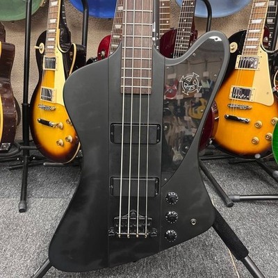 Epiphone Goth Thunderbird kleinere Lochspuren