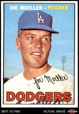1967 Topps #149 Joe Moeller No White Streak Dodgers COMMON VARIATION 6 - EX/MT