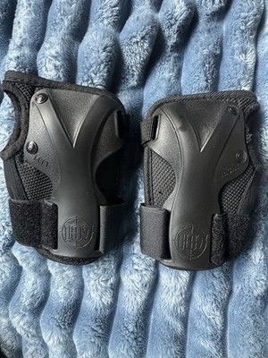 187 Killer Pads Derby Wrist Guards Size Small Black Roller Derby Skate