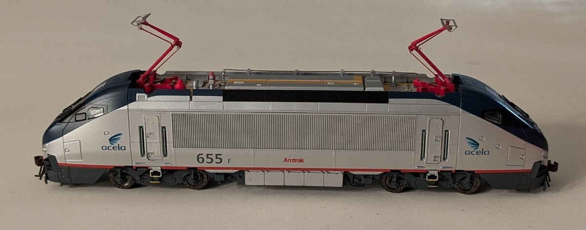 BACHMANN　HHP-8　AMTRAK Bachmann - Bombardier HHP-8 Electric - Standard DC