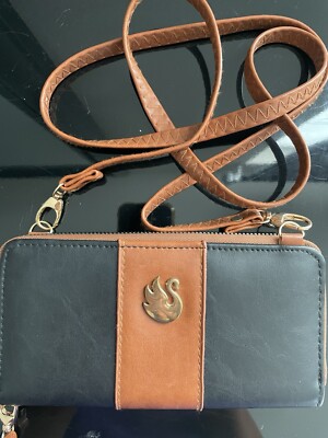 Gloria Vanderbilt Pocketbook Wallet NEW