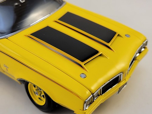 Danbury Mint 1970 Oldsmobile "RALLYE 350" LE w/ VHTF Paperwork 1:24 L@@K! - Picture 8 of 20